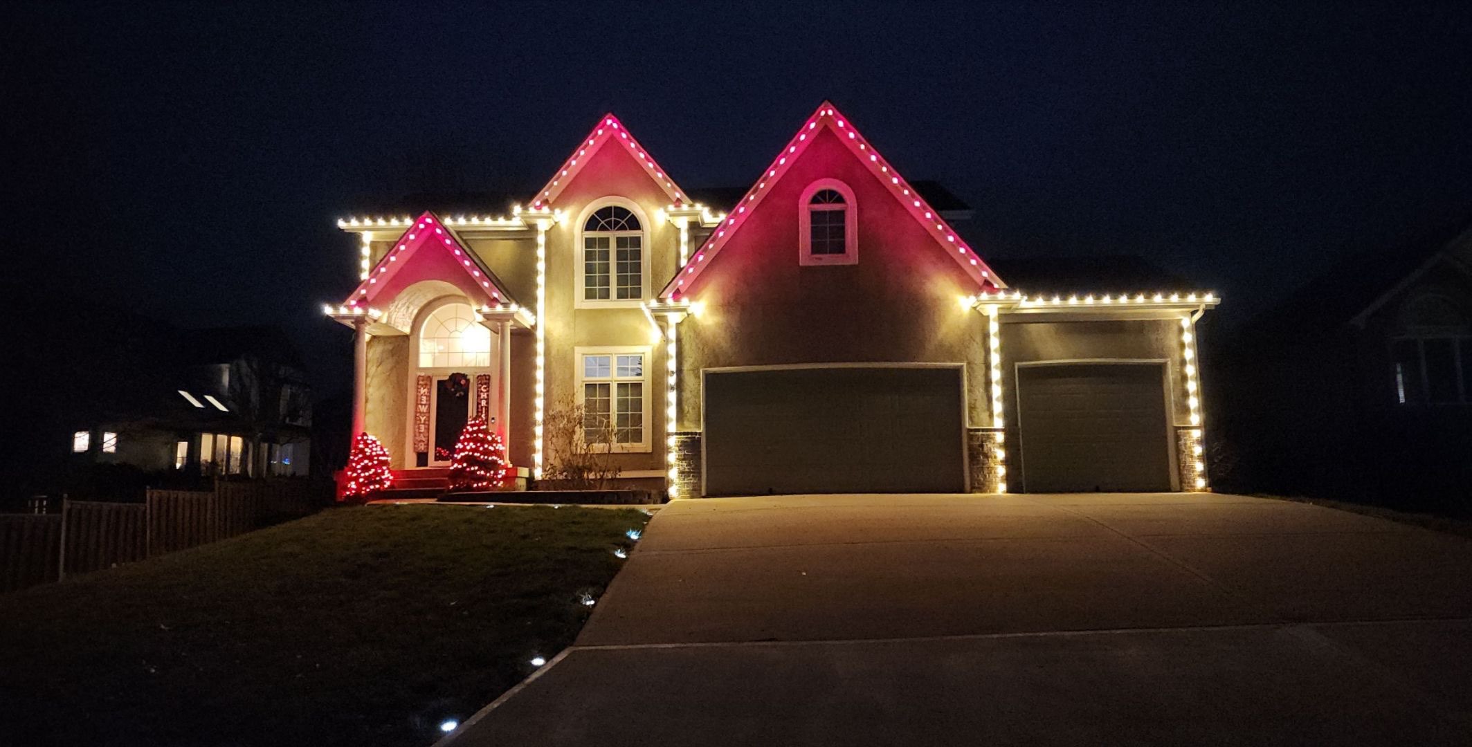 Holiday light display installed by Lentz Lighting